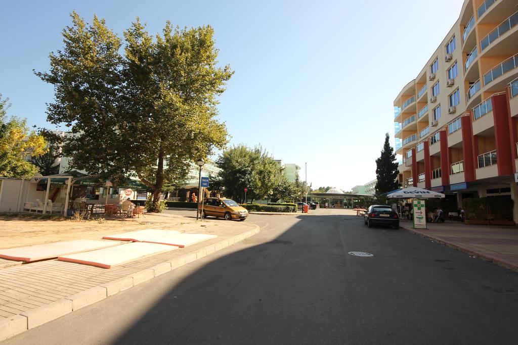 Menada Apartments In Slântsjev Brjag Eksteriør bilde