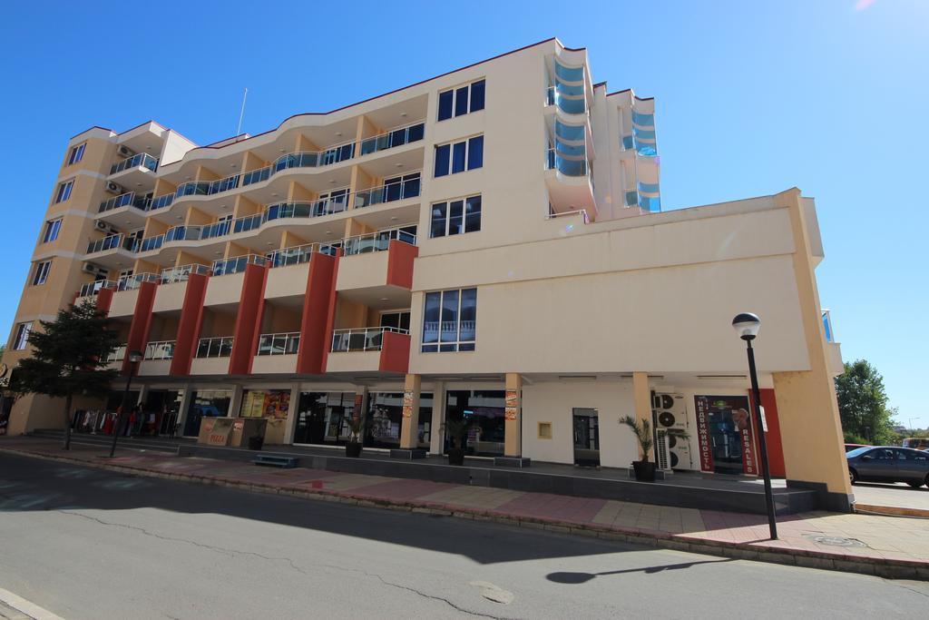 Menada Apartments In Slântsjev Brjag Eksteriør bilde