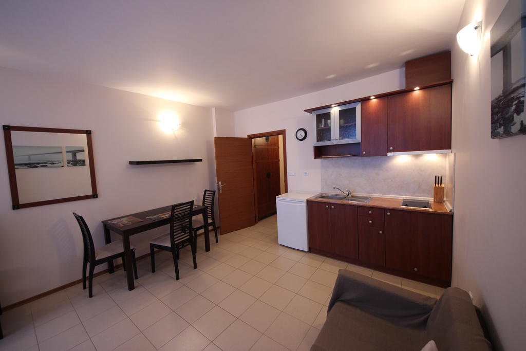 Menada Apartments In Slântsjev Brjag Eksteriør bilde