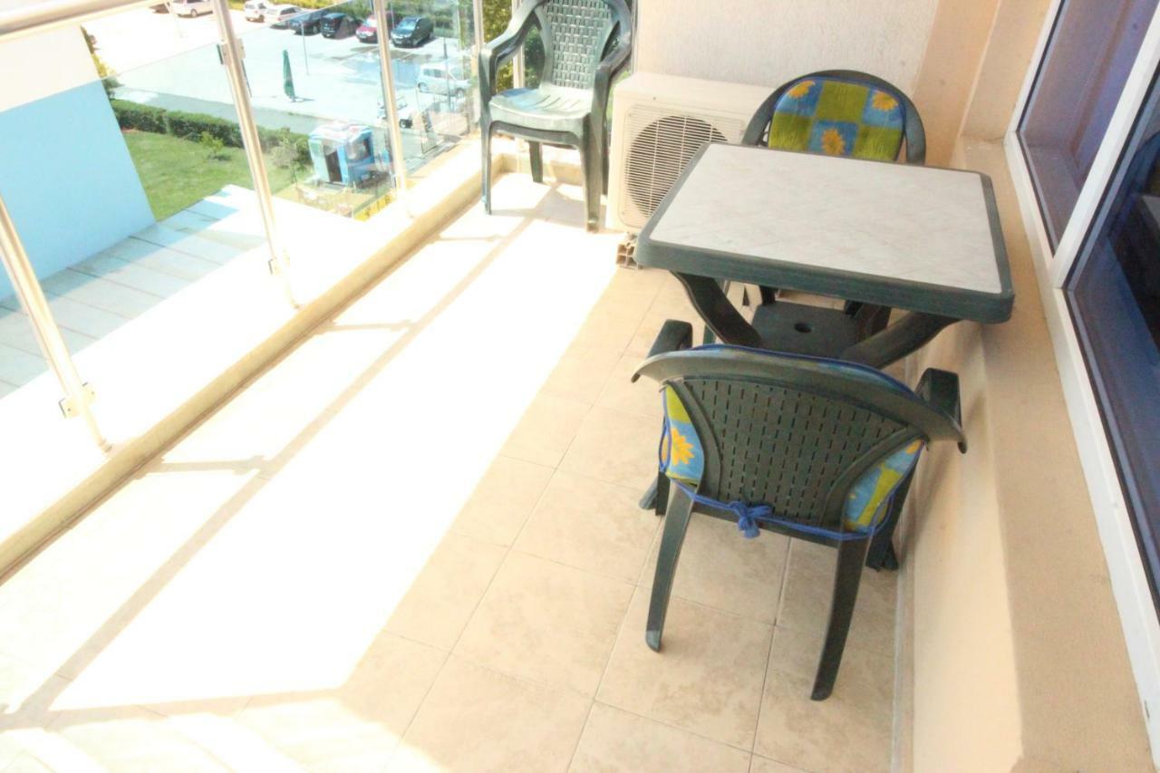Menada Apartments In Slântsjev Brjag Eksteriør bilde